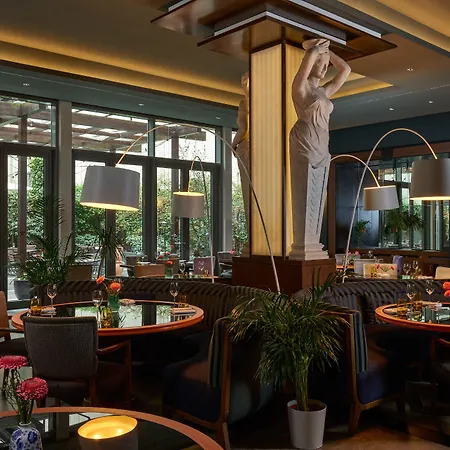 De Rome Otel 5*