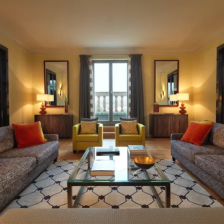 De Rome Hotel