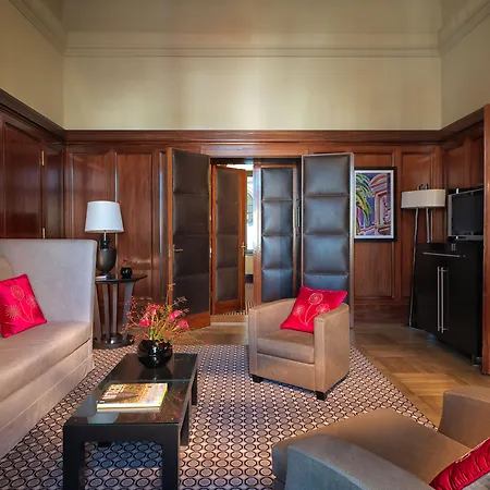 Hotel De Rome